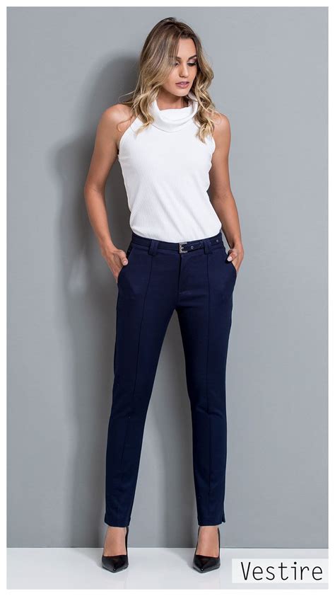 look com calça azul marinho feminina